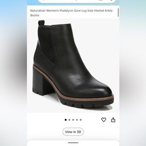 Naturalizer Women's Black Heeled Ankle Bootie